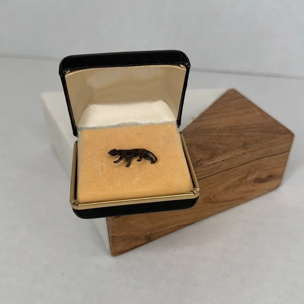 Vintage Signed Balluo tiger tac pin in original box lot B10